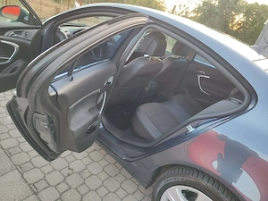 Vând Opel insignia 2.0 Diesel - imagine 8