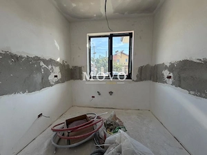 Duplex in Sanandrei | Toate utilitatile | Asfalt | Curte generoasa | - imagine 5