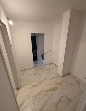 Apartament 2 camere decomandat Nicolina - imagine 6