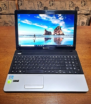 Vand laptop Packard Bell EasyNote--Intel Core i5-2430M @ 2.40GHz--8GB RAM--750GB HDD--NVIDIA 2 GB