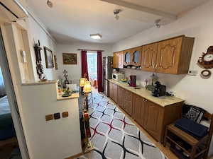 Apartament 2 camere, decomandat - zona Cetate - imagine 5
