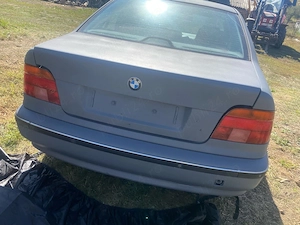 Vând BMW Seria 5 E39 523i - imagine 4