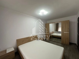 Apartament 2 camere zona Micalaca Pet Friendly - imagine 3