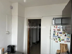 Metrou 1 Decembrie - Apartament 2 camere decomandat, spatios, stradal - imagine 2
