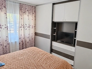 Apartament 2 camere, 55 mp, Tractorul mobilat si utilat, parcare inclusa - imagine 3