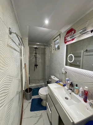 Vand apartament 2 camere - imagine 7