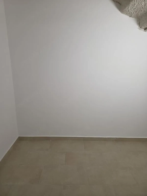 Spatiu comercial 3 camere zona Central Sibiu - imagine 8