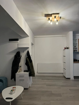 Apartament 3 camere bloc nou et 8 - imagine 3