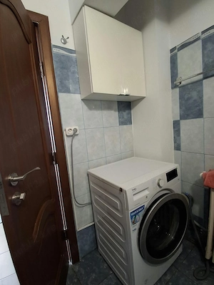 Apartament 2 camere decomandate in zona Garii. - imagine 11