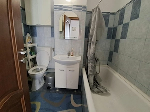 Apartament 2 camere decomandate in zona Garii. - imagine 10