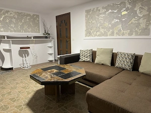 Inchiriez apartament cu 2 camere curte gradina si loc de parcare zona Fratelia - imagine 7