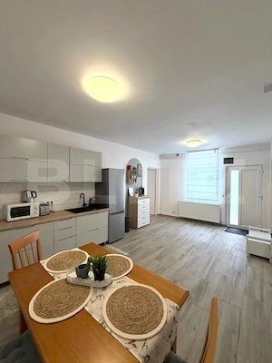 Apartament 2 camere, 60 mp, zona Farmec - imagine 7