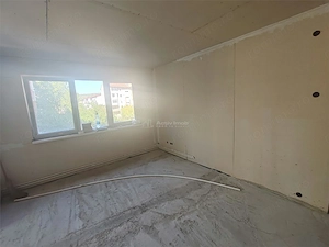Bocsa Romana , Apartament , 2 Camere, Conf. 2, Nedecomandat - imagine 4