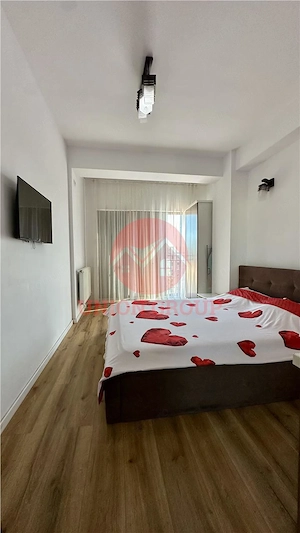 Penthouse cu Terasa Impresionanta in zona Capitol - imagine 16