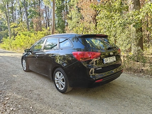 Vând KIA Ceed  1,4 diesel - imagine 3