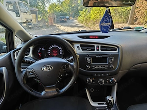 Vând KIA Ceed  1,4 diesel - imagine 6