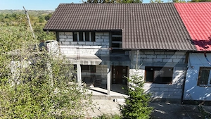 Casa duplex, 226 mp, 1600 mp teren, zona Prisacani - imagine 4
