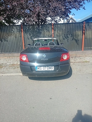 vand Renault Megane cabrio  - imagine 5