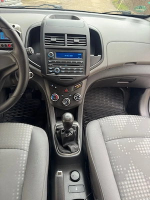 Chevrolet Aveo 2012 - imagine 4