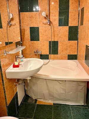 Dau spre inchiriere apartament cu 2 camere nedecomandate in Gheorgheni - imagine 6