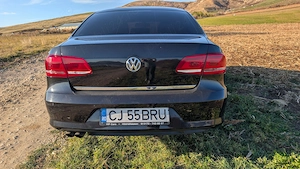 Se vinde Volkswagen Passat b7 2.0 tdi Mașina bine intretinuta - imagine 9