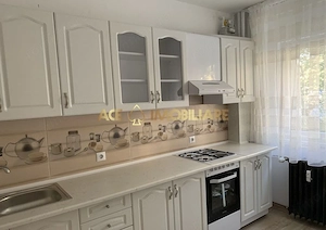 3 Camere de inchiriat | Drumul Taberei | Metrou | Mobilat