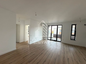 Apartament cu 3 camere de vanzare, Finisaje Premium,Torontalului - imagine 2