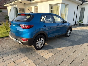 Vand Kia Stonic cu garantie  - imagine 2
