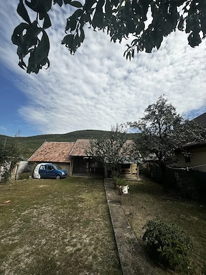 Casa individuala de vanzare, 2000 mp teren, Urisor - imagine 11