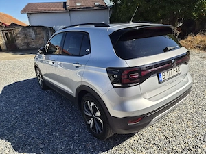 VW T-Cross 1.0 TSI Style M 6 trepte   2023 - imagine 6