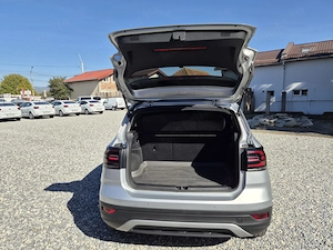 VW T-Cross 1.0 TSI Style M 6 trepte   2023 - imagine 7