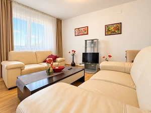 Apartament 2 camere cu vedere panoramică in zona Lunei-comision 0 - imagine 3