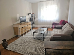 Apartament cu 3 camere, 75 mp, decomandat, zona UMFST