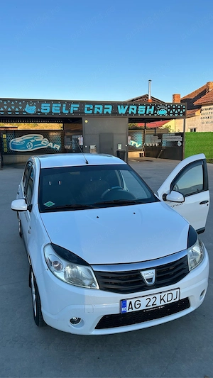 Dacia Sandero 1.4 MPI GPL(gaz) 2009 - imagine 2