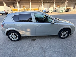 Opel Astra H cu Instalatie GPL  - imagine 3