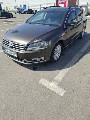 Vând  passat b7 1.6 Tdi BlueMotion - imagine 4