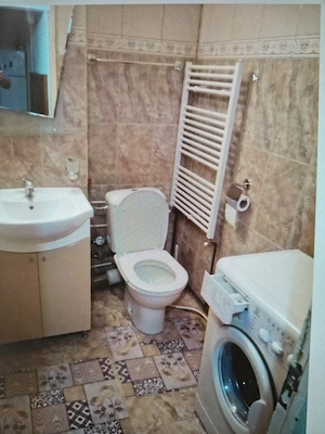 Proprietar ofer spre închiriere garsoniera  - imagine 4
