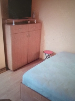 Proprietar ofer spre închiriere garsoniera  - imagine 2