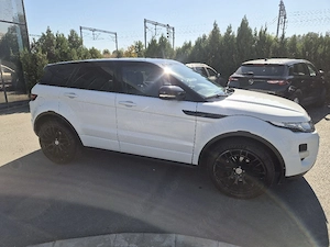 Range Rover Evoque 2.0 Si4 benzină   Automată   180.000 km  facelift 2018