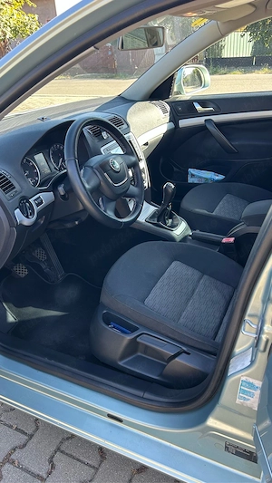 Skoda Octavia 2 Facelift - imagine 4