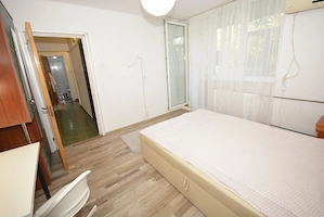 De inchiriat Apartament 4 camere, decomandat, parcare adp Drumul Taberei  - imagine 4