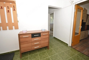 De inchiriat Apartament 4 camere, decomandat, parcare adp Drumul Taberei  - imagine 3