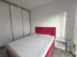 Inchiriez apartament cu 3 camere cu loc parcare acoperit zona fostelor unitati militare - imagine 4