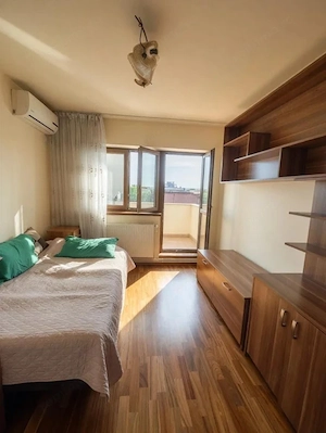 Apartament 4 camere, 89 mp , zona Centrala - imagine 5