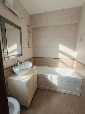 Apartament 4 camere, 89 mp , zona Centrala - imagine 6