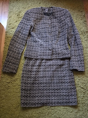 Costum de dama fusta si sacou, marimea 42