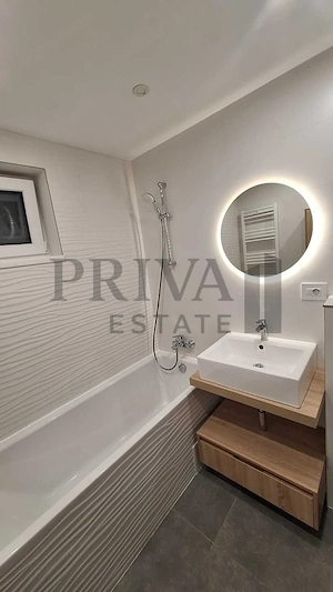 Apartament modern 3 camere, 65 mp, lift, etc 5, Olimpia-Complex - imagine 8