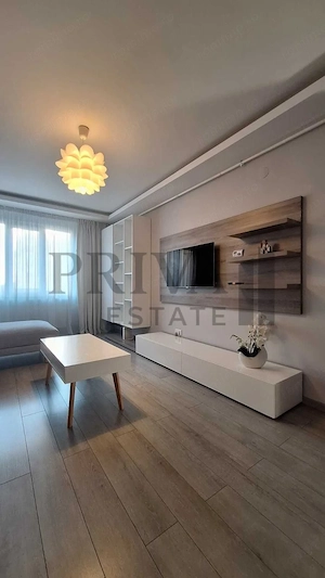 Apartament modern 3 camere, 65 mp, lift, etc 5, Olimpia-Complex - imagine 2