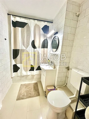 Spatiu birouri, partial mobilat, zona Ana Ipatescu - Bistrita Lac, str. 1 Mai - Bacau - imagine 9