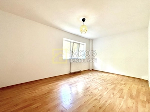 Spatiu birouri, partial mobilat, zona Ana Ipatescu - Bistrita Lac, str. 1 Mai - Bacau - imagine 6